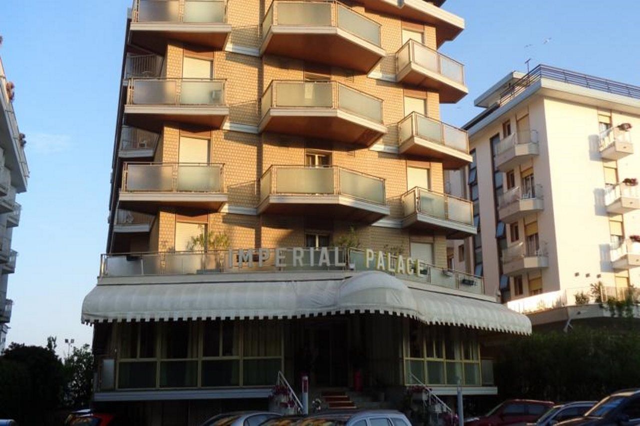 Hotel Imperial Palace Lido di Jesolo Exterior photo